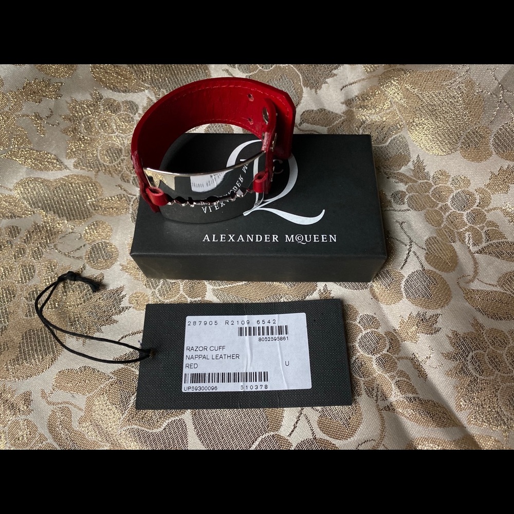Alexander McQueen Razor Cuff